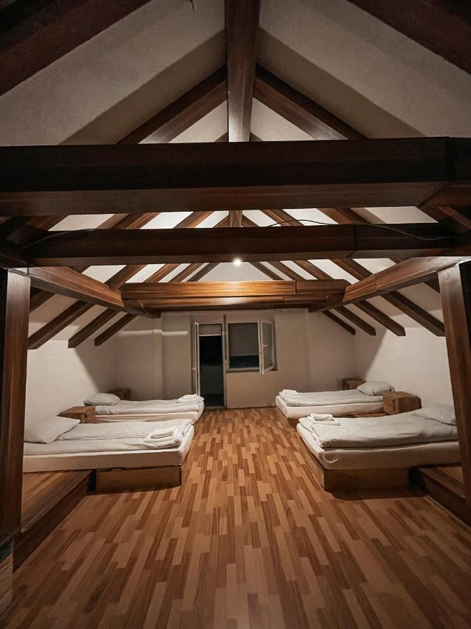 Riverside Guesthouse & Sauna Vuthaj エクステリア 写真