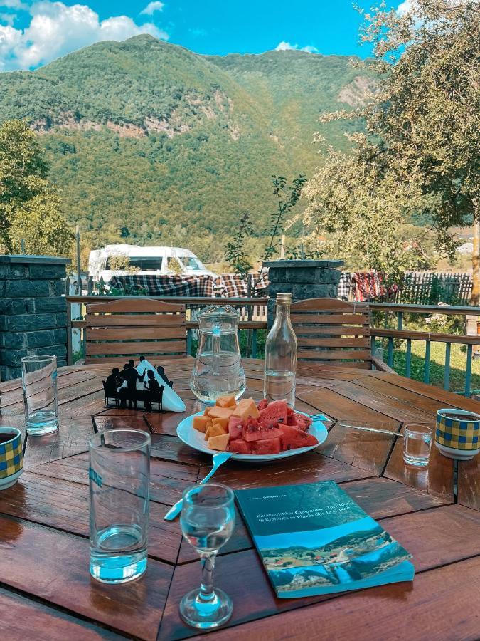 Riverside Guesthouse & Sauna Vuthaj エクステリア 写真