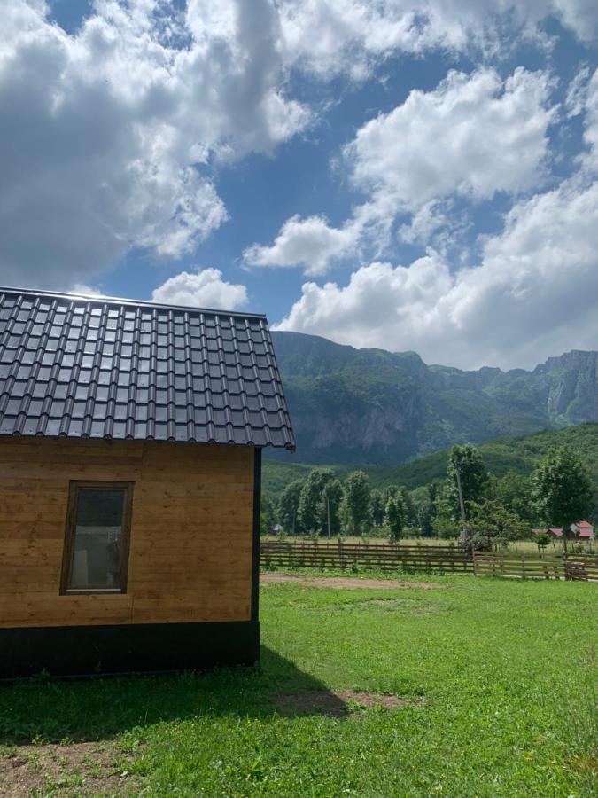 Riverside Guesthouse & Sauna Vuthaj エクステリア 写真