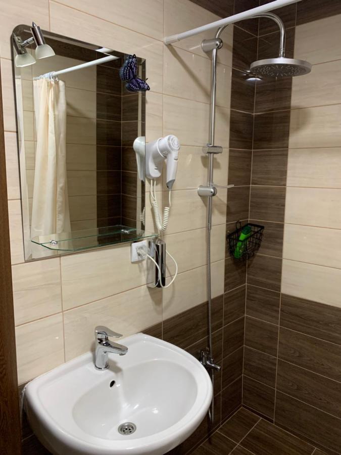 Riverside Guesthouse & Sauna Vuthaj エクステリア 写真