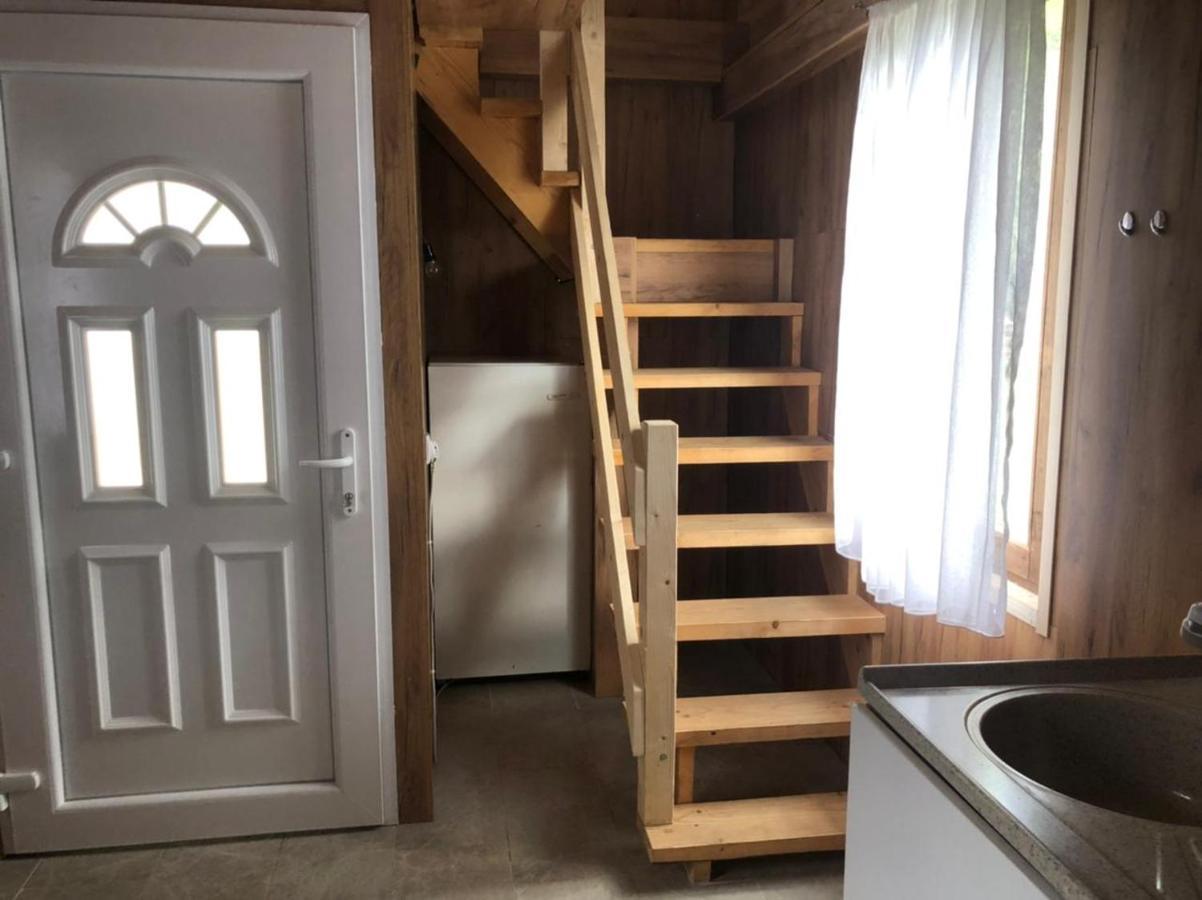 Riverside Guesthouse & Sauna Vuthaj エクステリア 写真
